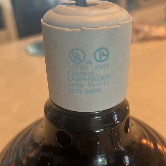 Fluker’s Deluxe Clamp Lamp 8.5 Inches 250V 660W - Picture 6 of 6